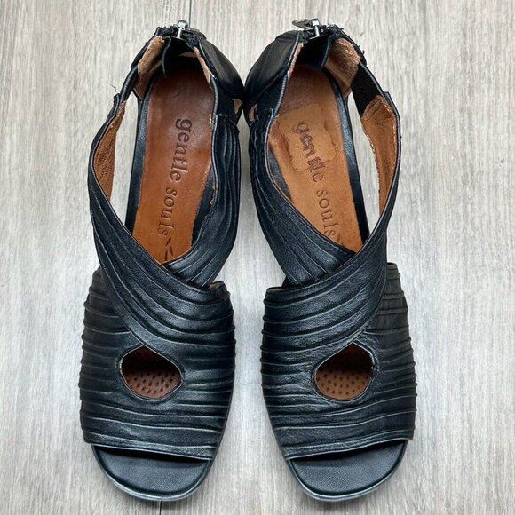 Gentle Souls Sandals Women Sz 6.5M Osaka Rama Cross Strap Leather Zip Heel Black - Picture 3 of 10